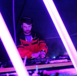 Meet your Posher, Malcolm